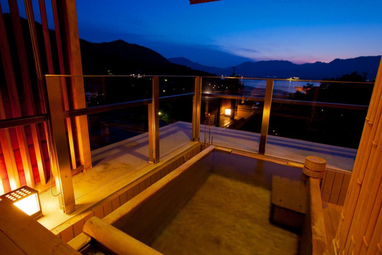 Miyajima Grand Hotel Arimoto Hatsukaichi Eksteriør billede